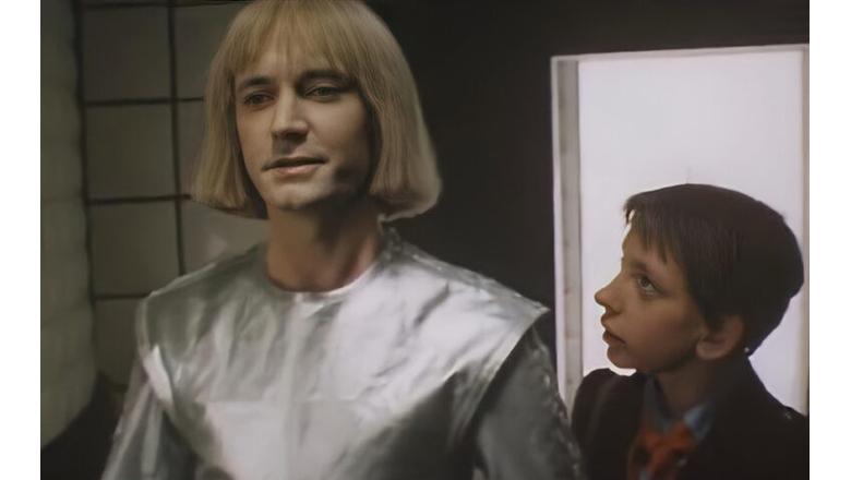 LLM обычно не применяют таким образом. А мы рискнём