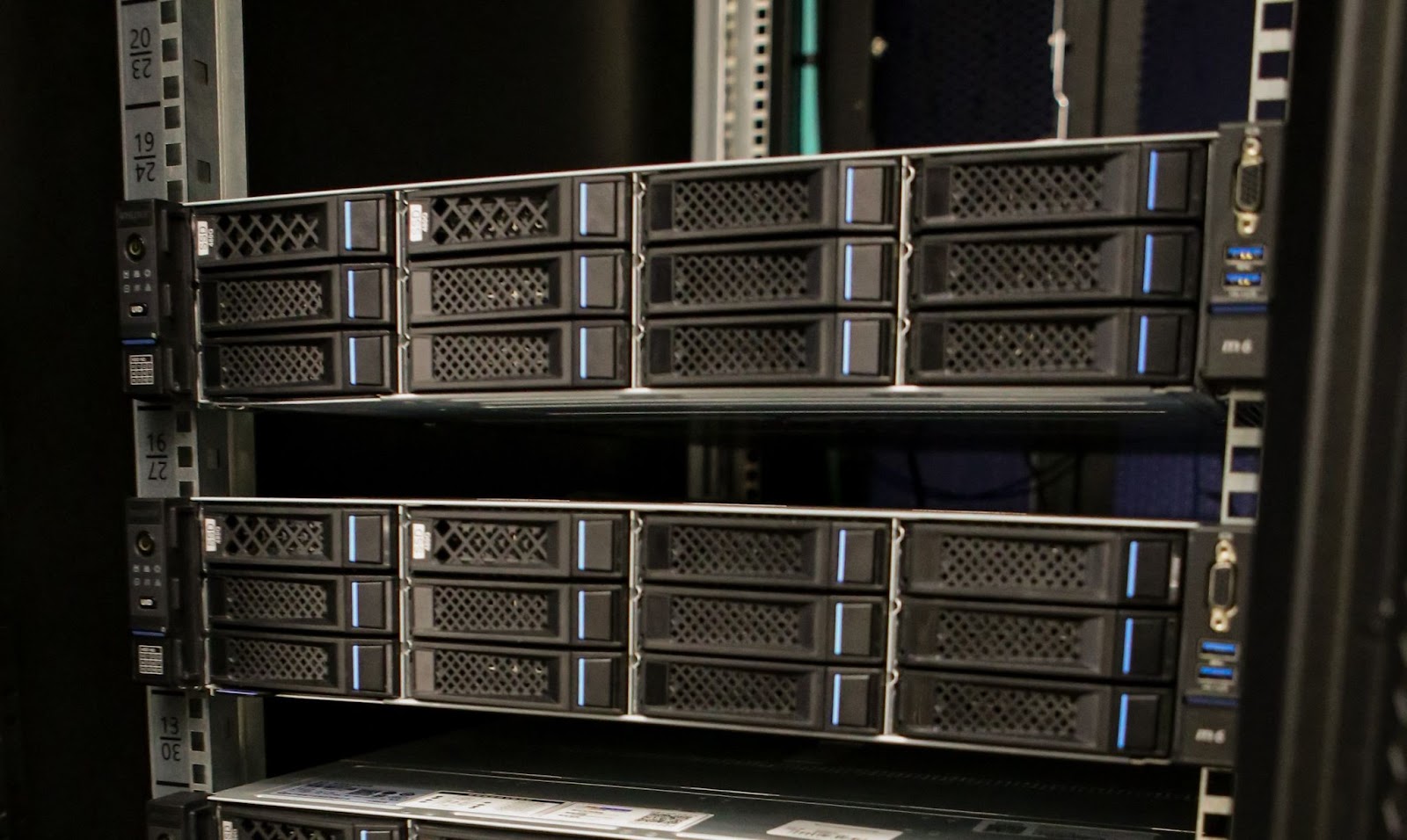 Сборка суперкомпьютера для моделирования новых материалов: наш опыт и подход Сборка суперкомпьютера для моделирования новых материалов: наш опыт и подход