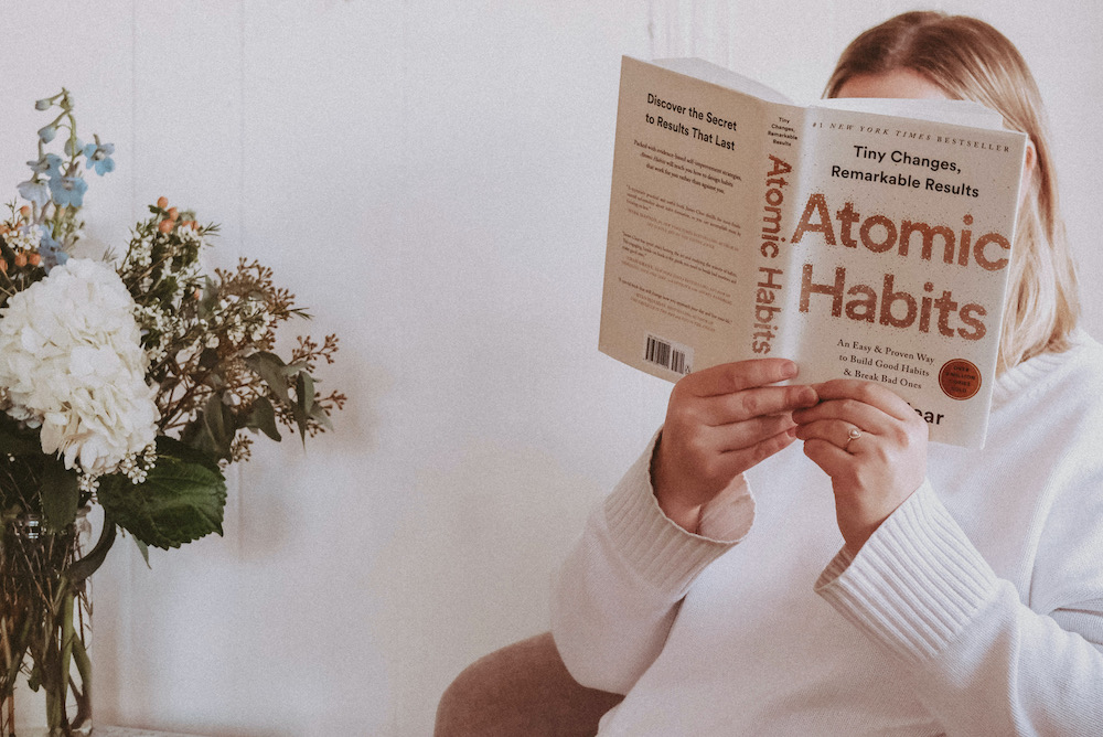 Краткий обзор книги «Atomic Habits» для IT: как незначительные привычки ведут к значительным достижениям