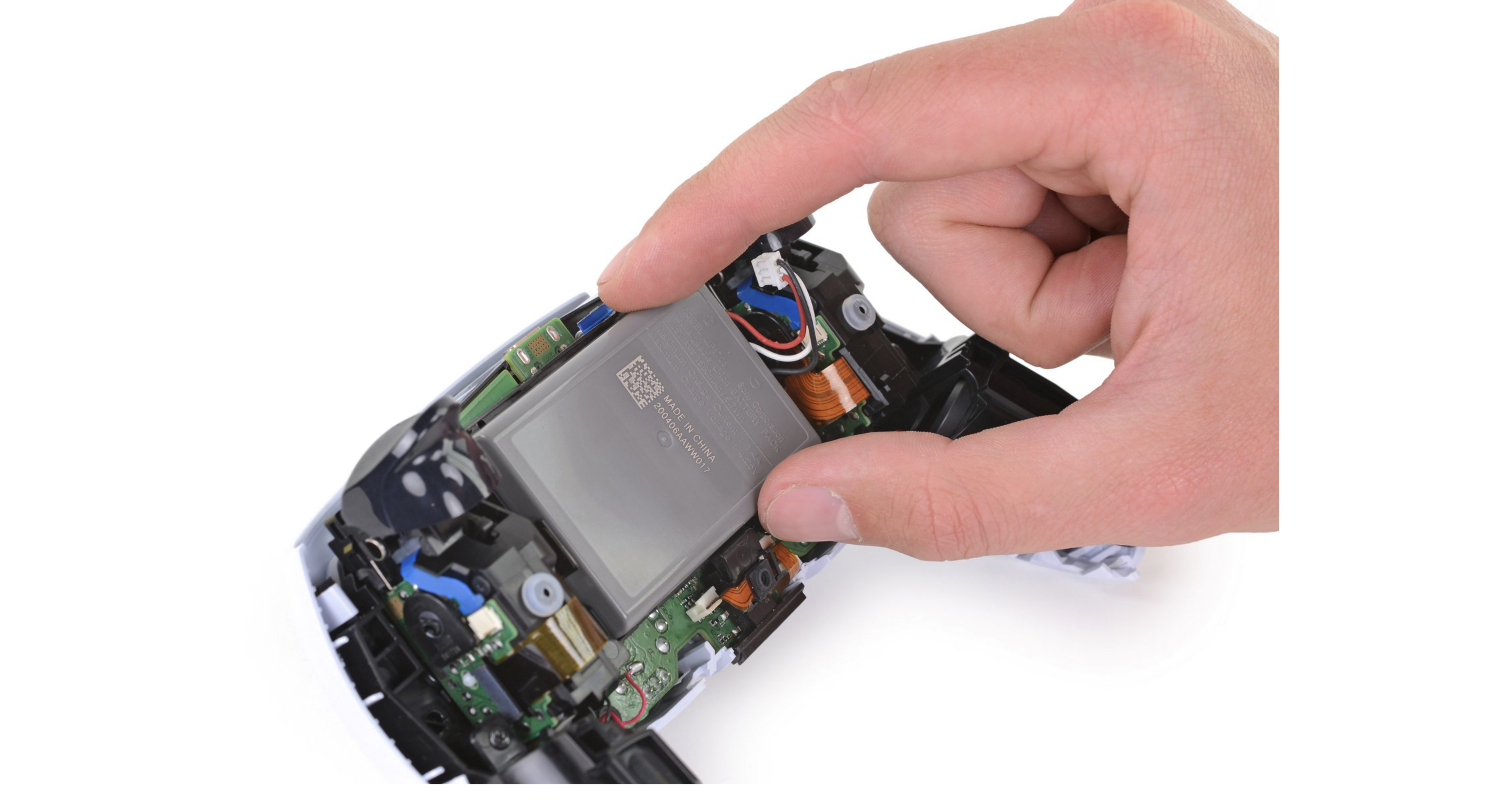 По материалам ifixit.com