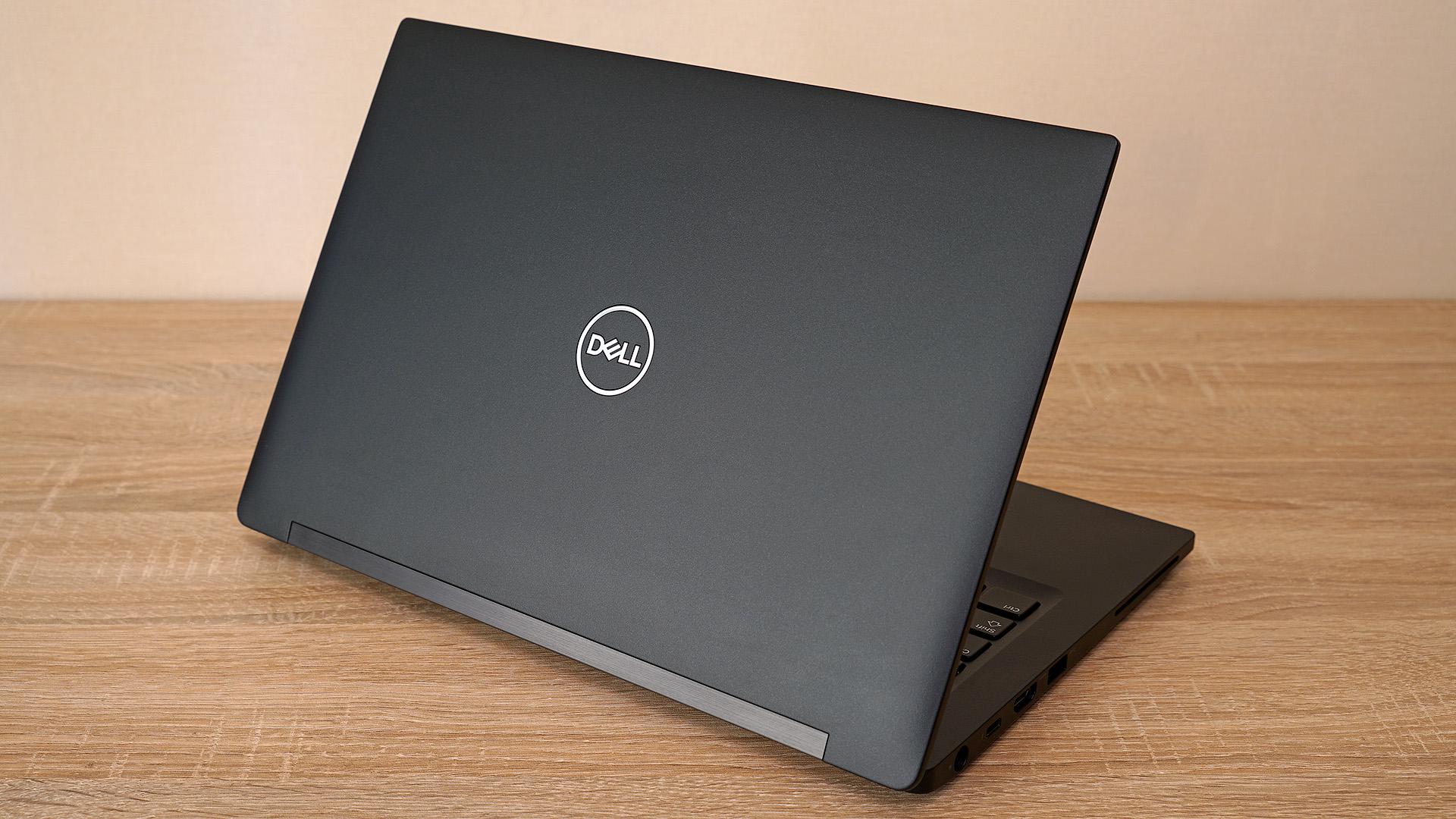 Обзор ноутбука Dell Latitude 7390: корпоративный супергерой