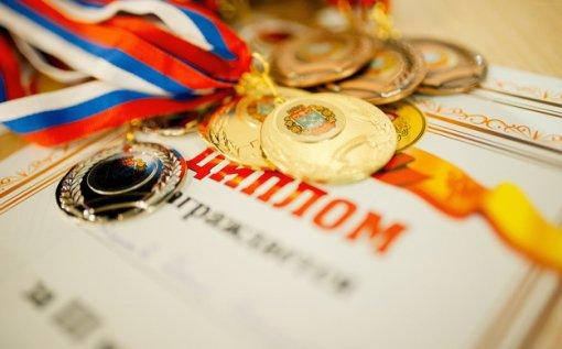 Лучшие игроки получат спортивные разряды. ФКС России анонсировала чемпионат страны по киберспорту