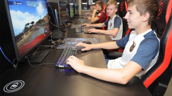 В России открылся первый государственный киберспортивный центр с бесплатными занятиями