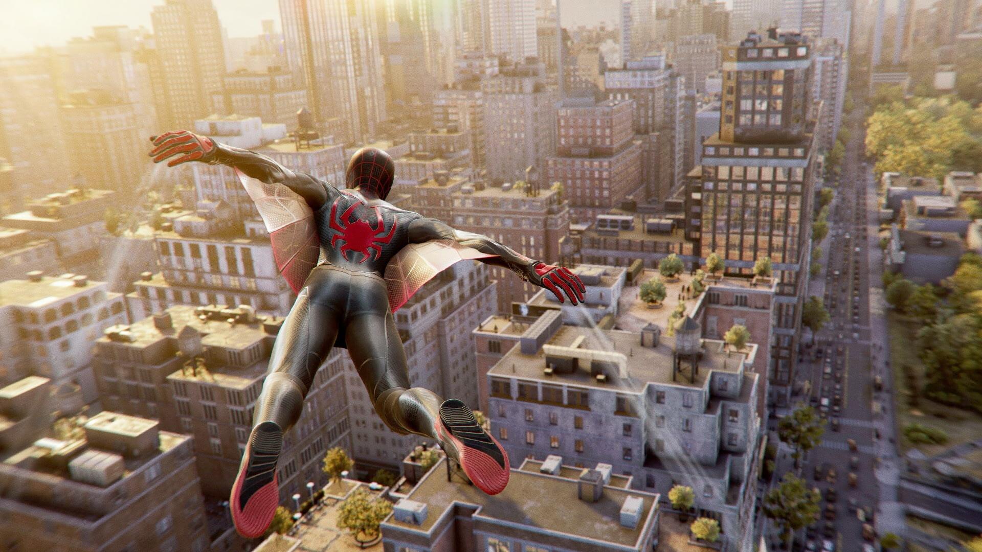 Мэддисон выражает свою жестокую позицию по отношению к фанатам Человека-Паука