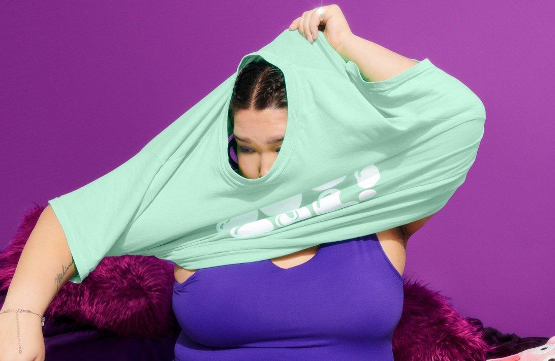 EA представила тематические товары по игре The Sims, показав, как по их мнению выглядят фанаты игры EA представила тематические товары по игре The Sims, показав, как по их мнению выглядят фанаты игры